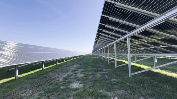 Nou record bătut: Cea mai mare producție de energie solară din istoria României