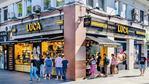 Cât costa un covrig în 2010. Evoluția prețului covrigilor Luca până astăzi