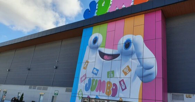 Retailerul de jucării Jumbo deschide depozitul din Popești Leordeni și se pregătește să intre în online