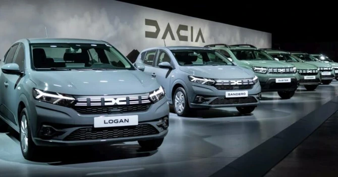 Dacia anunță oficial intrarea propulsiei hibride în gamă la începutul anului viitor