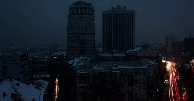 Circa 130.000 dintre locuitorii Kievului încă n-au energie electrică. Furnizarea a fost restabilită în Herson