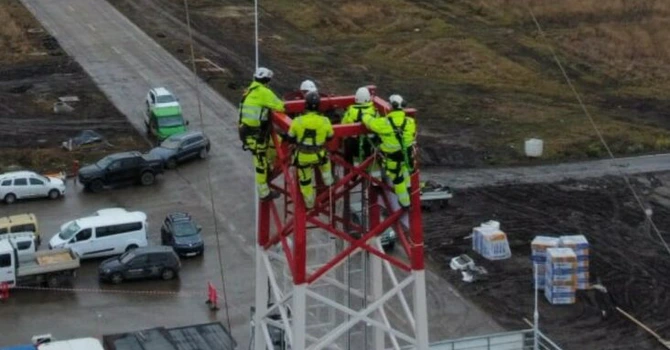 Uti Construction And Facility Management recrutează peste 100 de oameni. Salariile personalului de execuţie încep de la 5.000 de lei net, iar inginerii sunt plătiţi cu salarii de la 6.000 de lei net lunar