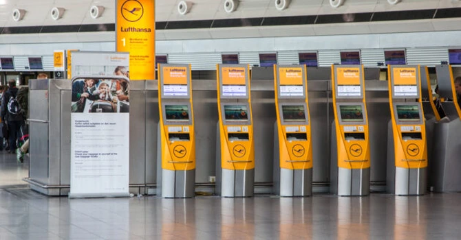 Salariile personalului de la sol al Lufthansa vor creşte până la 18%