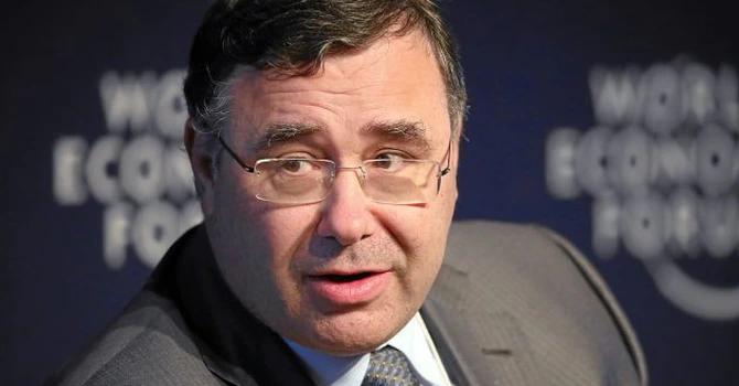 Patrick Pouyanne, șeful TotalEnergies: Europa trebuie să aleagă între energia electrică ieftină și protejarea producătorilor de energie eoliană