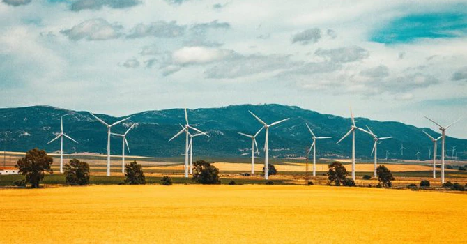 Energia eoliană reprezintă, azi, circa 40% din necesarul României