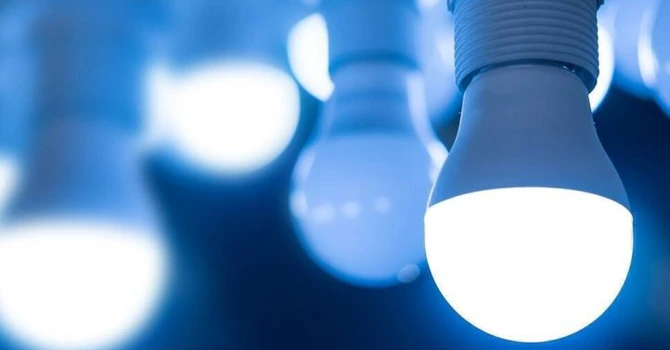 Reapar promoțiile de preț la energie electrică, în contextul liberalizării de la 1 iulie. Cu ce preț promo vine PPC