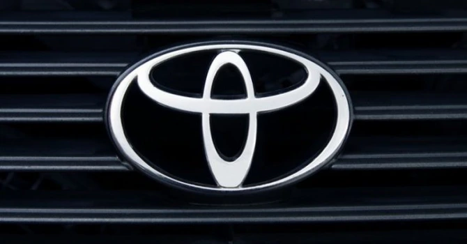 Toyota, cel mai mare producător auto mondial, va plăti cel mai mult în războiul comercial declanșat de SUA