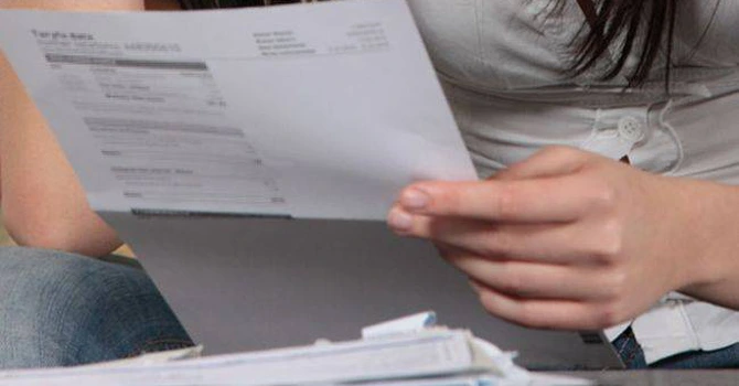 Cât vei plăti factura de energie electrică după 1 iulie. Ofertele PPC, Electrica Furnizare, Premier, Hidroelectrica, care va fi prețul pe KWh?