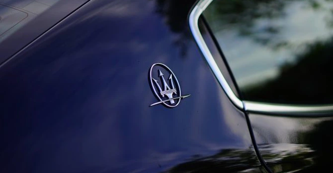 Stellantis ia în calcul vânzarea brandului Maserati, ca parte a planului său de restructurare