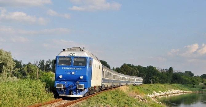 CFR Călători anunță că nu își sistează activitatea și că nu intră în faliment
