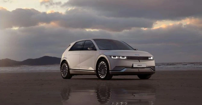 Hyundai face o fabrică în Arabia Saudită, care va face 800.000 de mașini noi de la anul