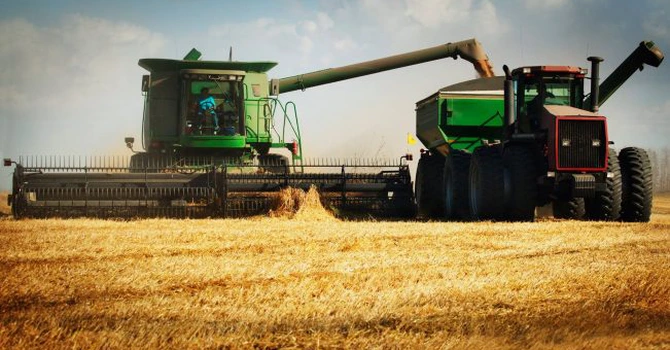 Fermierii români se revoltă: Propunerea Comisiei Europene privind Politica Agricolă Comună este o palmă dată peste faţa sectorului