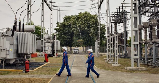 Resursele de energie primară şi de energie electrică au scăzut în primele şapte luni. Consumul de electricitate a crescut cu 1,6%