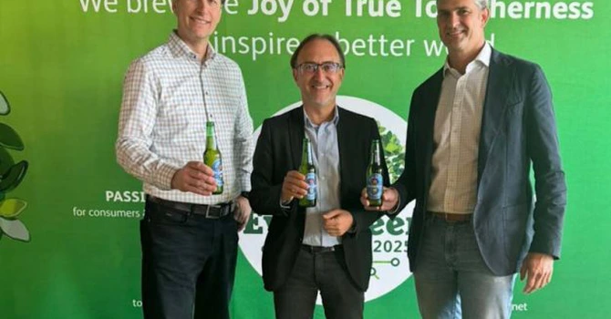 Heineken, vânzări în scădere din cauza negocierilor privind prețurile cu comercianții europeni