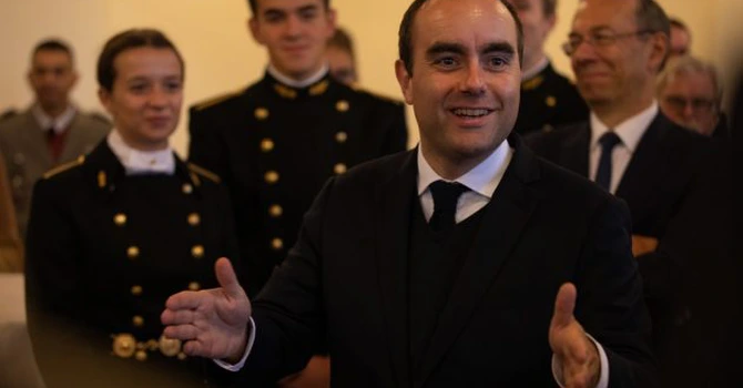 Premierul francez Sebastien Lecornu se arată deschis pentru revizuirea reformei pensiilor, care însă trebuie făcută pe baze realiste
