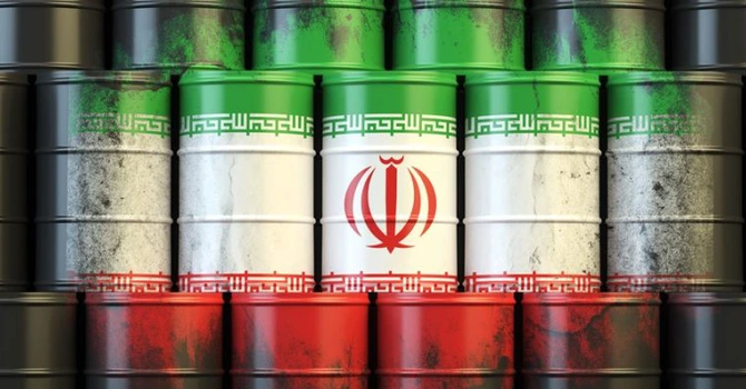 Prețul petrolului a scăzut accentuat după ce relațiile SUA-Iran s-au îmbunătățit