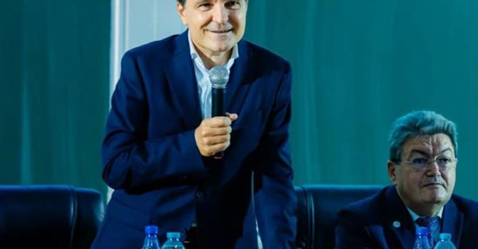 Nicușor Dan a spus că informația rușilor că România ar fi permis avioanelor militare ucrainiene să survoleze spațiul românesc e total falsă