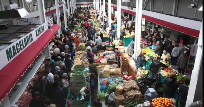 Afacerile angrosiștilor, pe minus după primele 4 luni din 2025