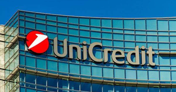 UniCredit și-a dublat participația în Alpha Bank la 20% într-o mișcare ce semnalează apropierea grupului de Grecia