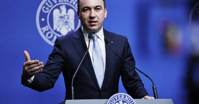 Ce spune ministrul Economiei despre dezastrul de la Salina Praid. Muncitorii vor fi plătiți în continuare, hotelurile vor primi compensații și experți europeni vor ajunge în zonă pentru a găsi soluții