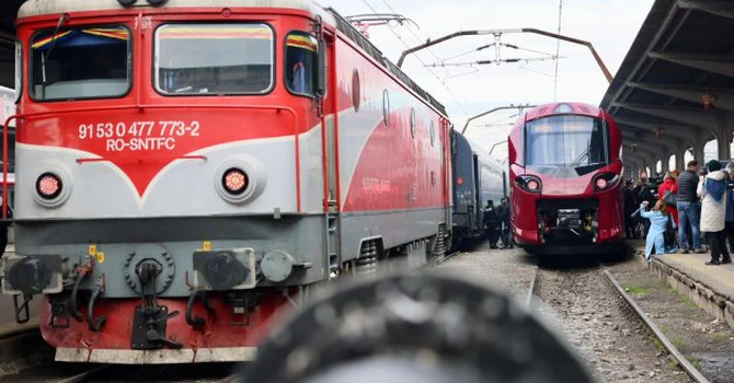 CFR Călători suplimentează numărul de trenuri spre și dinspre litoral pentru minivacanța de 1 Mai