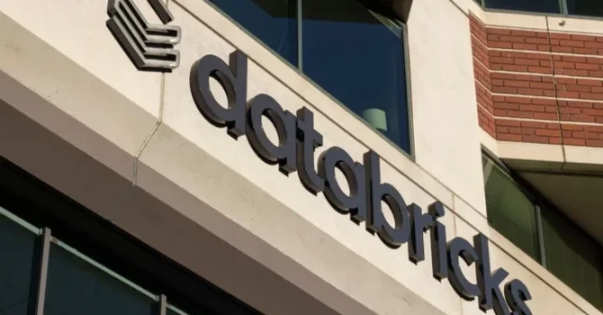 Cei mai bogați români din lume. Databricks a avut succes cu o nouă rundă de finanțare, care i-a ridicat valoarea la 134 de miliarde de dolari. Doi români sunt printre fondatorii companiei