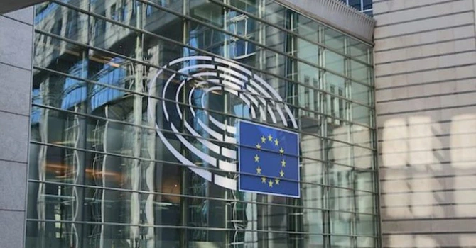 Corupție în Parlamentul European. Cinci persoane au fost inculpate în scandalul Huawei