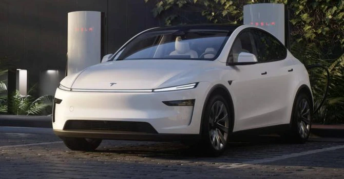 Musk își va reduce masiv activitatea din administrația Trump pentru a se concentra pe Tesla, cu afaceri în scădere cu 71%