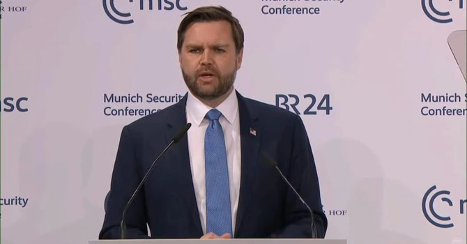 Vicepreşedinte american: Moscova a făcut „concesii semnificative” în privinţa Ucrainei faţă de preşedintele american Donald Trump