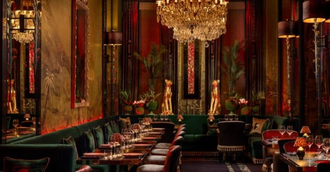 Cât costă cazarea și Revelionul la cel mai scump hotel din București