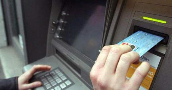 Nouă limitare a utilizării banilor cash, în România și în Europa, decisă la Bruuxelles. Care e suma mximă pe care o poți folosi, începând din 2027