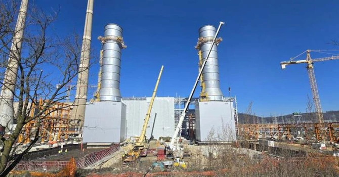 VIDEO Cum arată acum noua centrală electrică pe gaze de la Mintia, care va fi cea mai mare din Europa