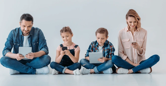 Cât de mult se protejează românii pe internet și de ce sunt cei mai vulnerabili din Europa