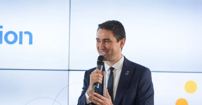 Valentin Ștefan (Poșta Română): Guvernul nu ştie ce vrea de la companiile de stat, nu-şi cunoaşte companiile. Dacă se doreşte să facem profit, atunci nu trebuie să ni se mai plafoneze anumite venituri