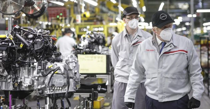 Nissan a suspendat producția a trei modele produse în SUA pentru piața canadiană din cauza tarifelor