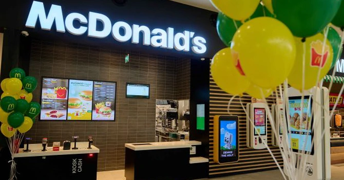 McDonald’s a trecut pragul de 2 miliarde de lei în vânzări