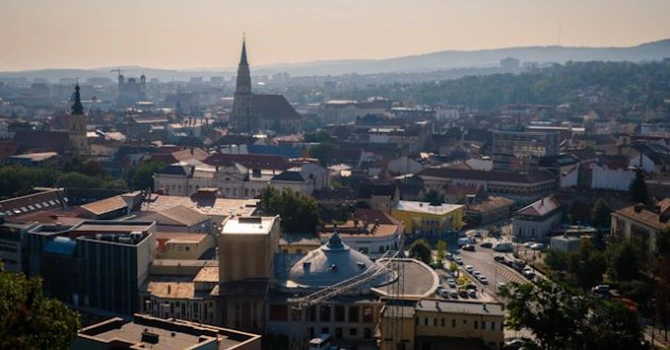 Tren metropolitan Cluj-Napoca. Primarul Boc anunţă startul fazei de implementare a proiectului