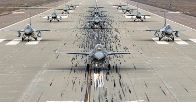 Noi atacuri cu drone asupra porturilor ucrainene de la Dunăre. Două avioane F-16 au fost ridicate de la sol