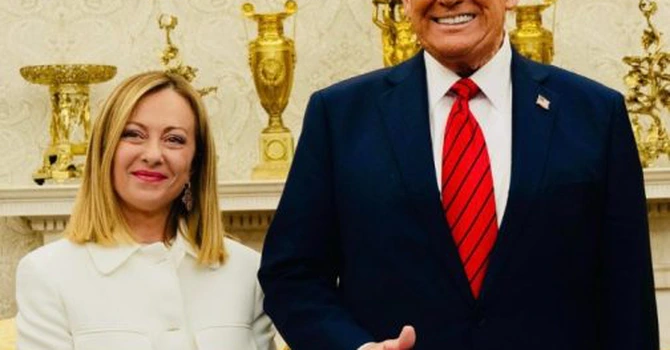 Cum vrea să-l păcălească Meloni pe Trump. Italia şi alte ţări din NATO caută modalităţi de a atenua impactul creşterii cheltueilor pentru apărare – comentariu Reuters