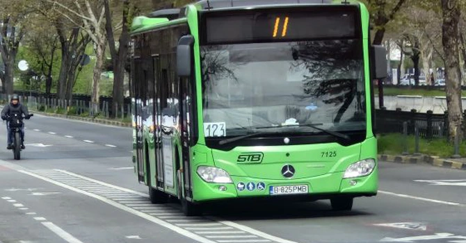 STB modifică traseele din zona Piața Unirii după începerea lucrărilor de consolidare a planșeului de peste râul Dâmbovița