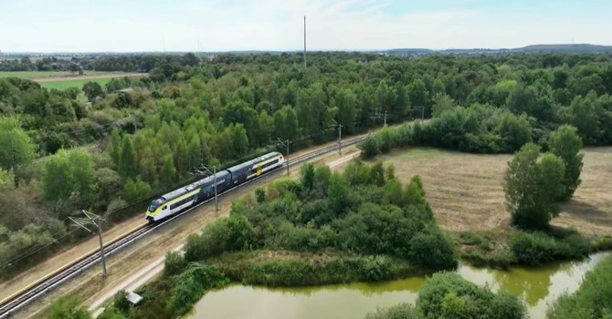Calea ferată București – Pitești: Studiul de fezabilitate necesar electrificării liniei, lansat la licitație