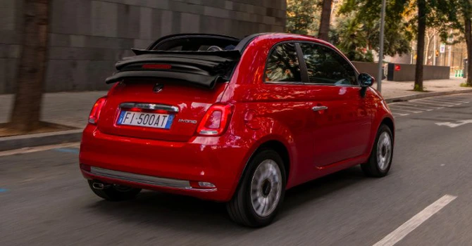 Stellantis va lansa modelul hibrid Fiat 500, pentru redresarea producţiei în Italia. Ce preţ va avea