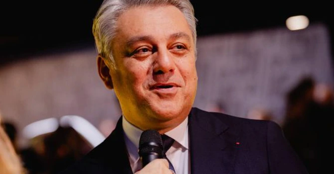 Renault susține că este deschis să furnizeze tehnologie competitorilor săi pentru a construi mașini mai ieftine
