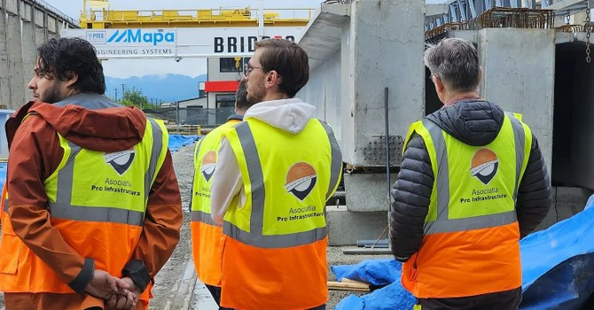 Autostrada A1 Sibiu – Pitești: Primele grinzi la viaducutul Boița vor fi instalate în câteva zile – API