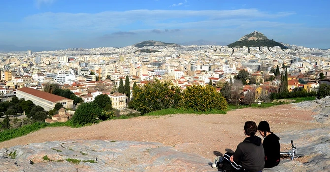 Un miliard de euro din turism în primul trimestru din 2025. Grecia anunţă un nou an de mare succes