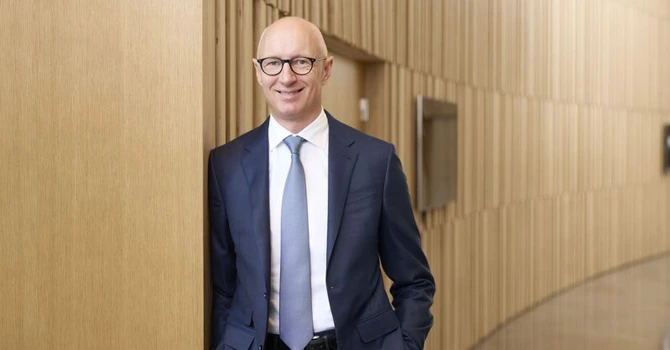 Șeful companiei daneze de medicamente Novo Nordisk și-a dat demisia, în contextul creșterii concurenței de pe piața medicamentelor de slăbit
