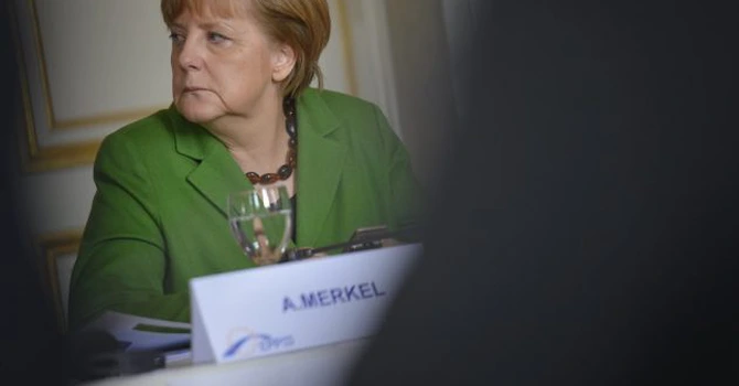 Angela Merkel susține dreptul de autoapărare al Israelului în conflictul din Orientul Mijlociu