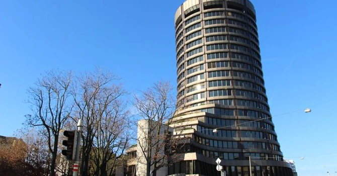 Banca Reglementelor Internaţionale (BIS) a transmis cel mai dur avertisment de până acum față de riscurile legate de folosirea criptomonedelor stabile