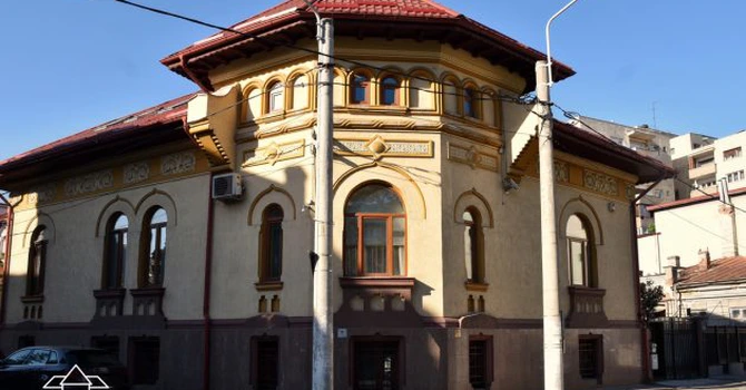 O vilă interbelică din fostul cartier evreiesc al Capitalei, scoasă la vânzare cu 890.000 de euro