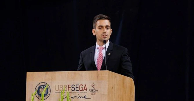 Instabilitatea politică și crizele globale împing economia României spre o recesiune moderată în 2026